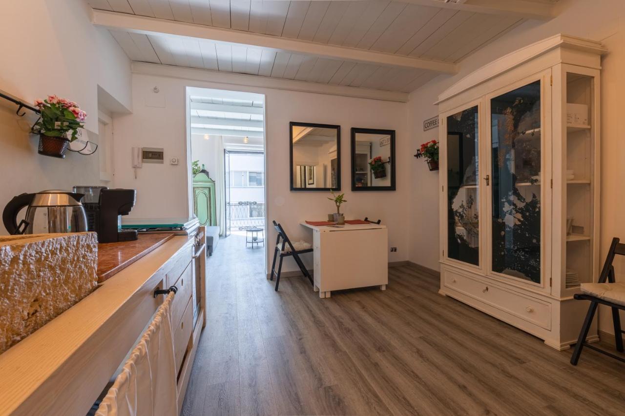 Elly House Ferienhaus Palermo